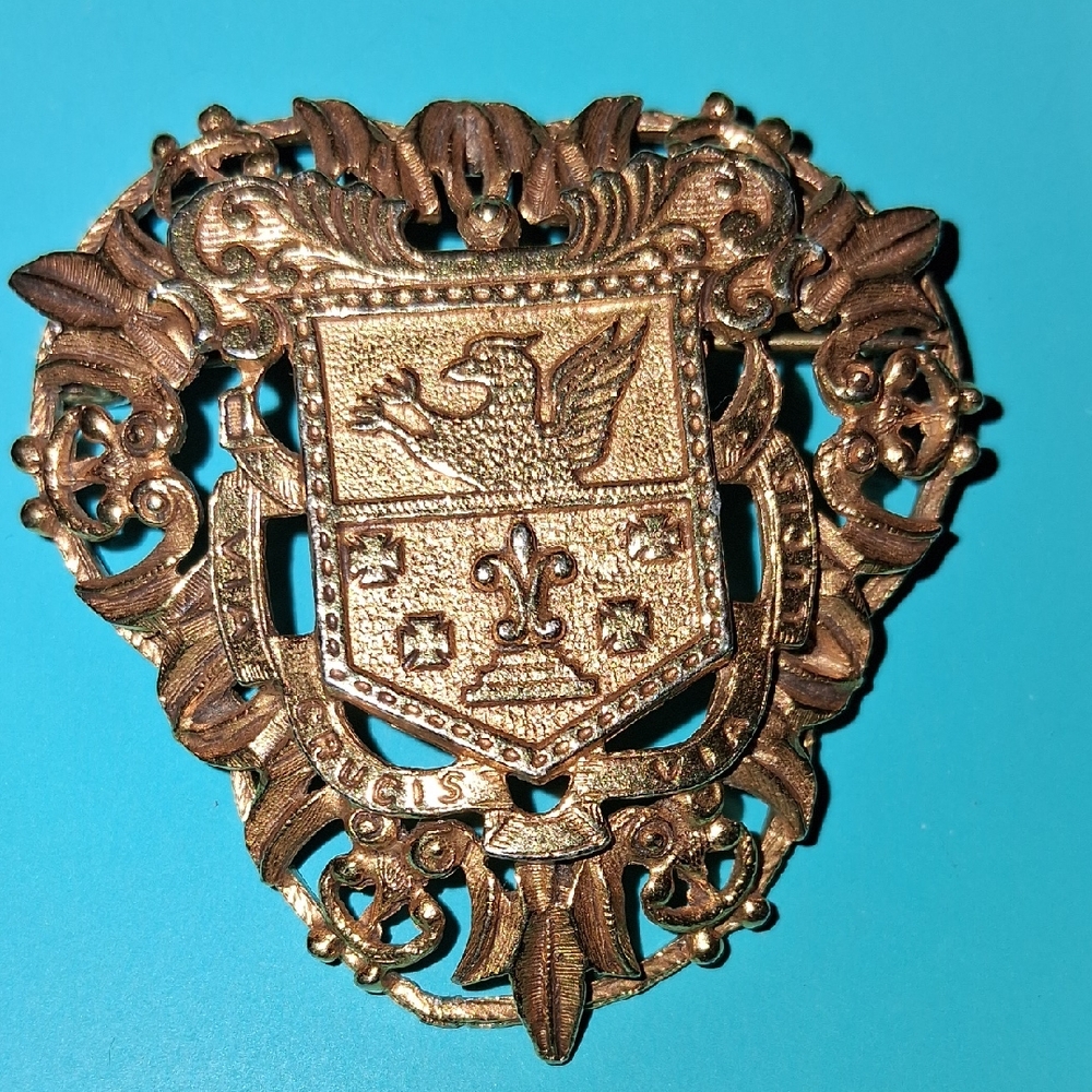Vintage Ornate Gold Tone Heraldic Crest Brooch